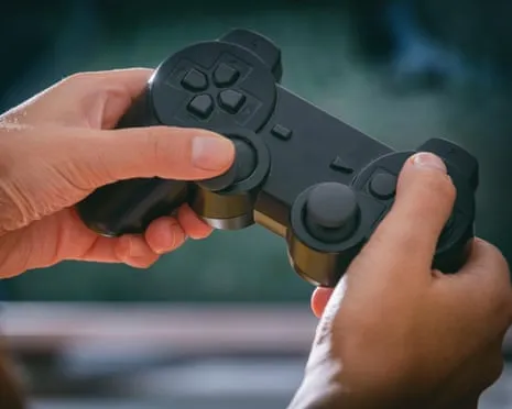 What Makes Certain Gamers Invert Their Controls? Scientists Now Have Answers, And They Are Not What You Think