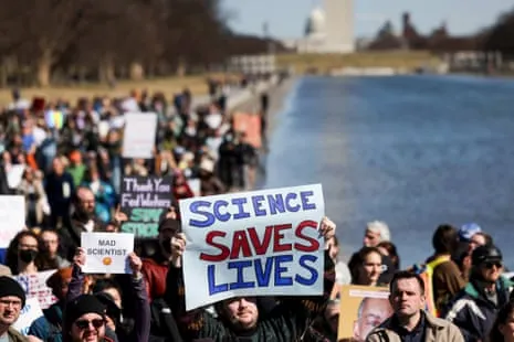 The President’s War on Scientific Research Has US Healthcare Experts Stunned: ‘They’re Ignoring Science’