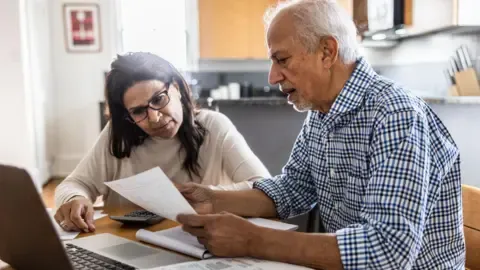 State Pension Set to Rise by 4.7 Percent Beginning in April