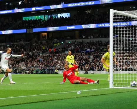 Goalkeeper Luiz's Costly Blunder Delivers Tottenham First Win